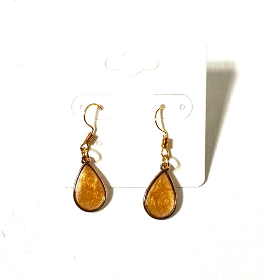 Hook Teardrop Drop Earring - Gold